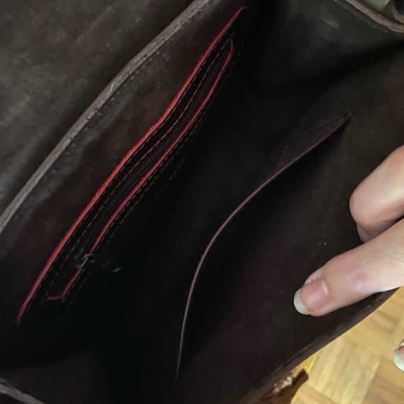 Copilli Fur Bag With Long Dangling Strands - Picture 3 of 3